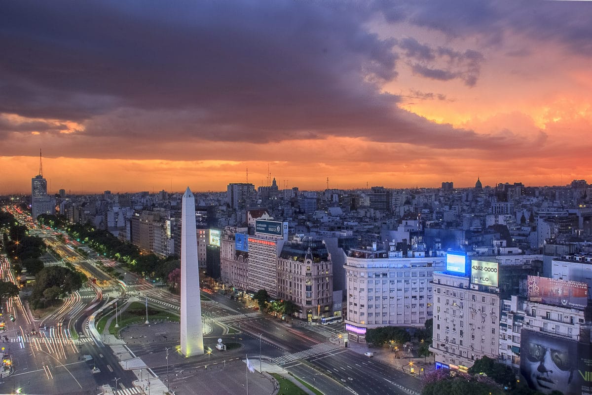 Klaus-Riskærs-Buenos-Aires - BUENOS-AIRES-AV-9-de-JULIO.jpg