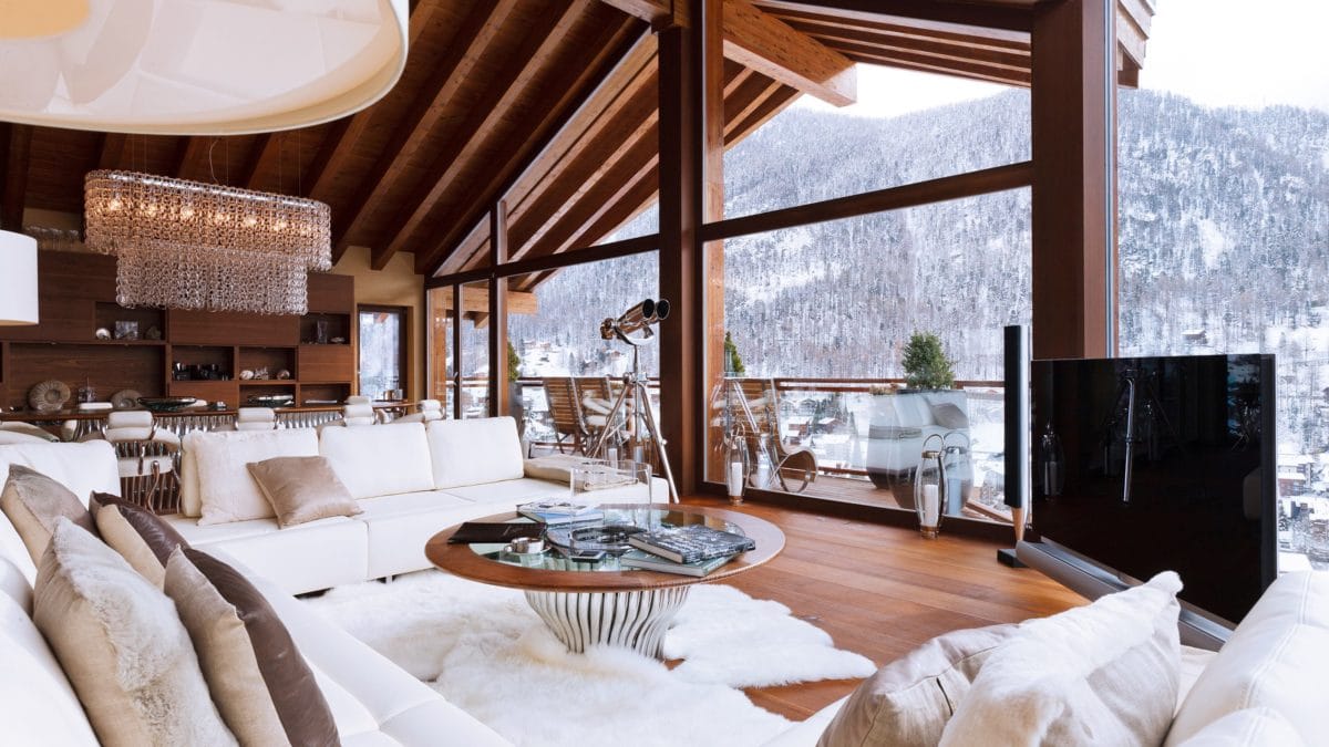 Porsche-på-pisterne - chalet_zermatt_peak_02.jpg