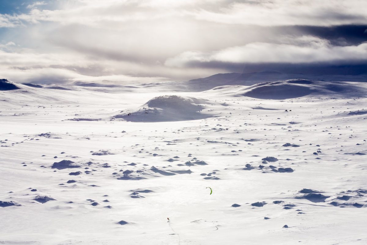 Porsche-på-pisterne - snowkite.jpg