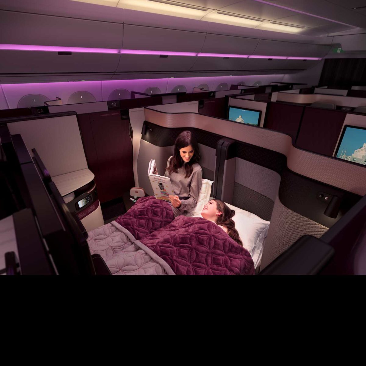 Qatar-Airways-Qsuite-business-class - Qsuite-Double-bed-mum-and-child-EURO_v1.jpeg