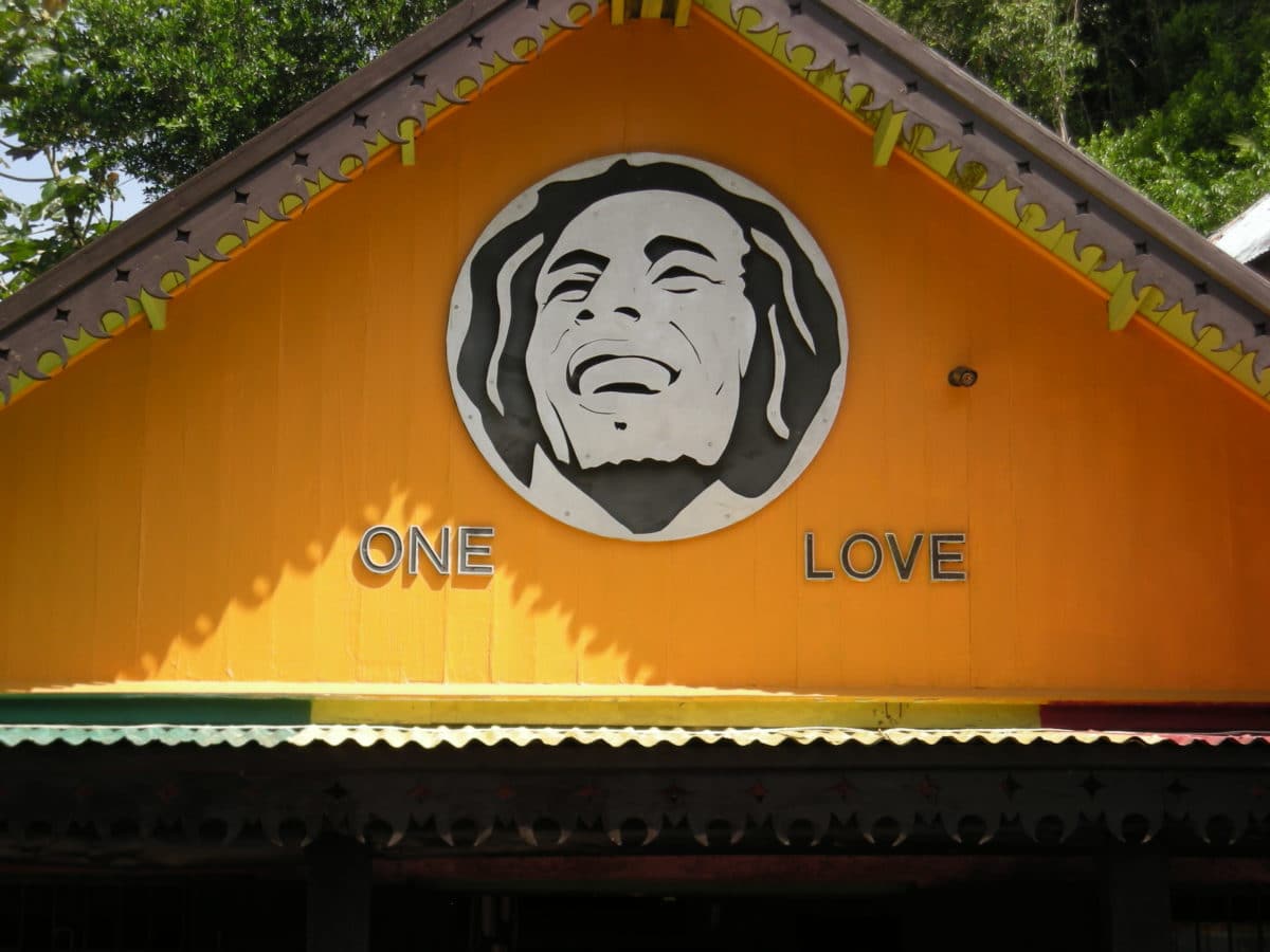 Rohan-Marley-guld-ø-Jamiaca - Bob-Marley-Mausoleum.jpg