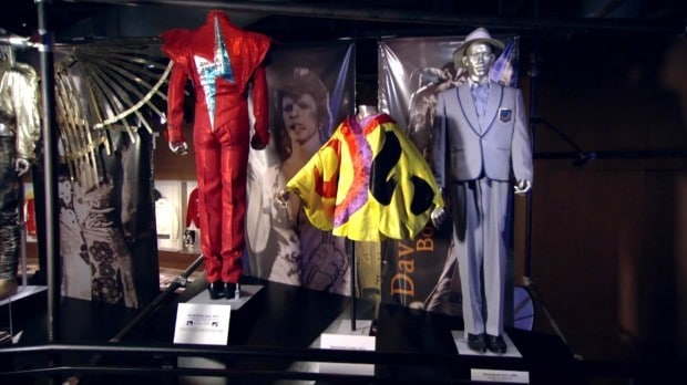 Cleveland-felecool-tips - GM_Rock_Hall_Bowie_Outfits_1280x720_00081.jpg