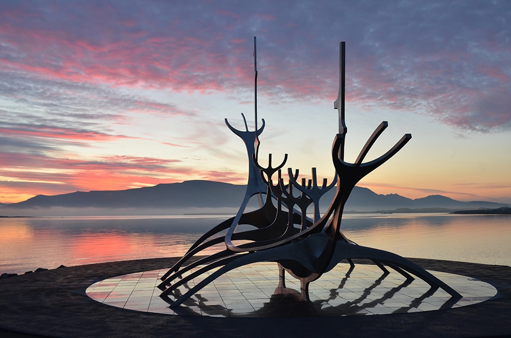 Uffe-Holm-Island-natur-familieeventyr