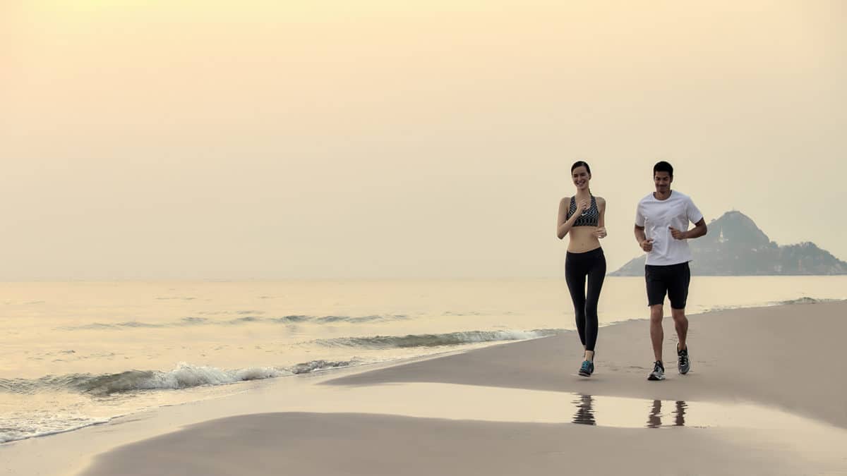 spa-junkies-bekendelser - Chiva-Som-Morning-Beach-Run-H.jpg